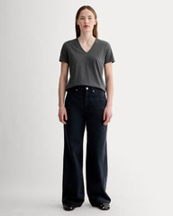The Slim V-Neck Tee In Essential Cotton | Heathered Soot