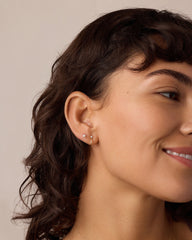 Pearl Flat Back Single Stud