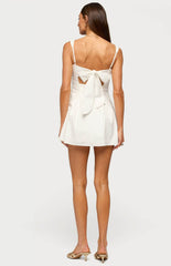 Edikted Hila Square Neck Mini Dress