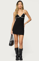 Edikted Laurah Contrast V Neck Mini Dress