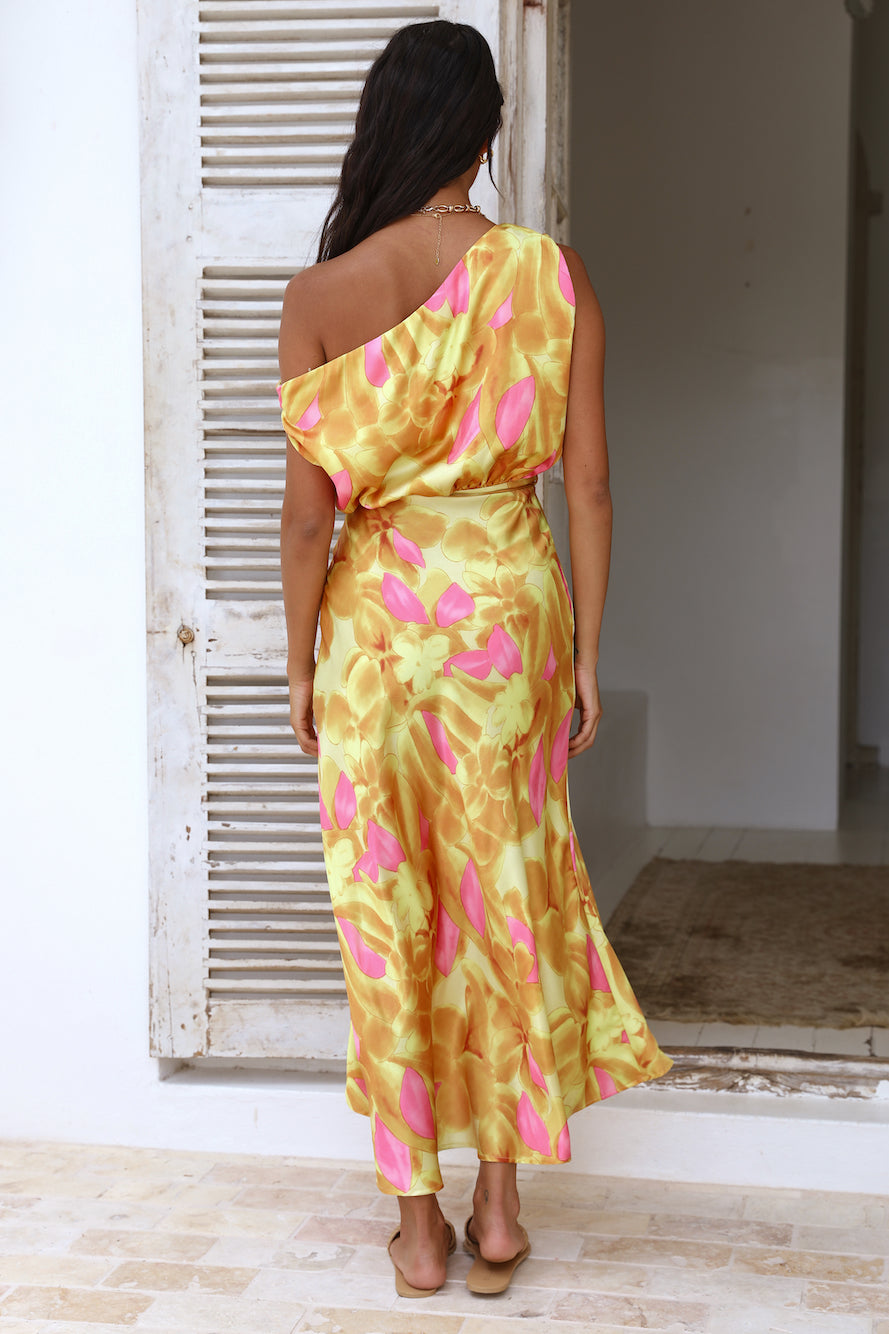 Kissing In The Rain Maxi Dress Yellow