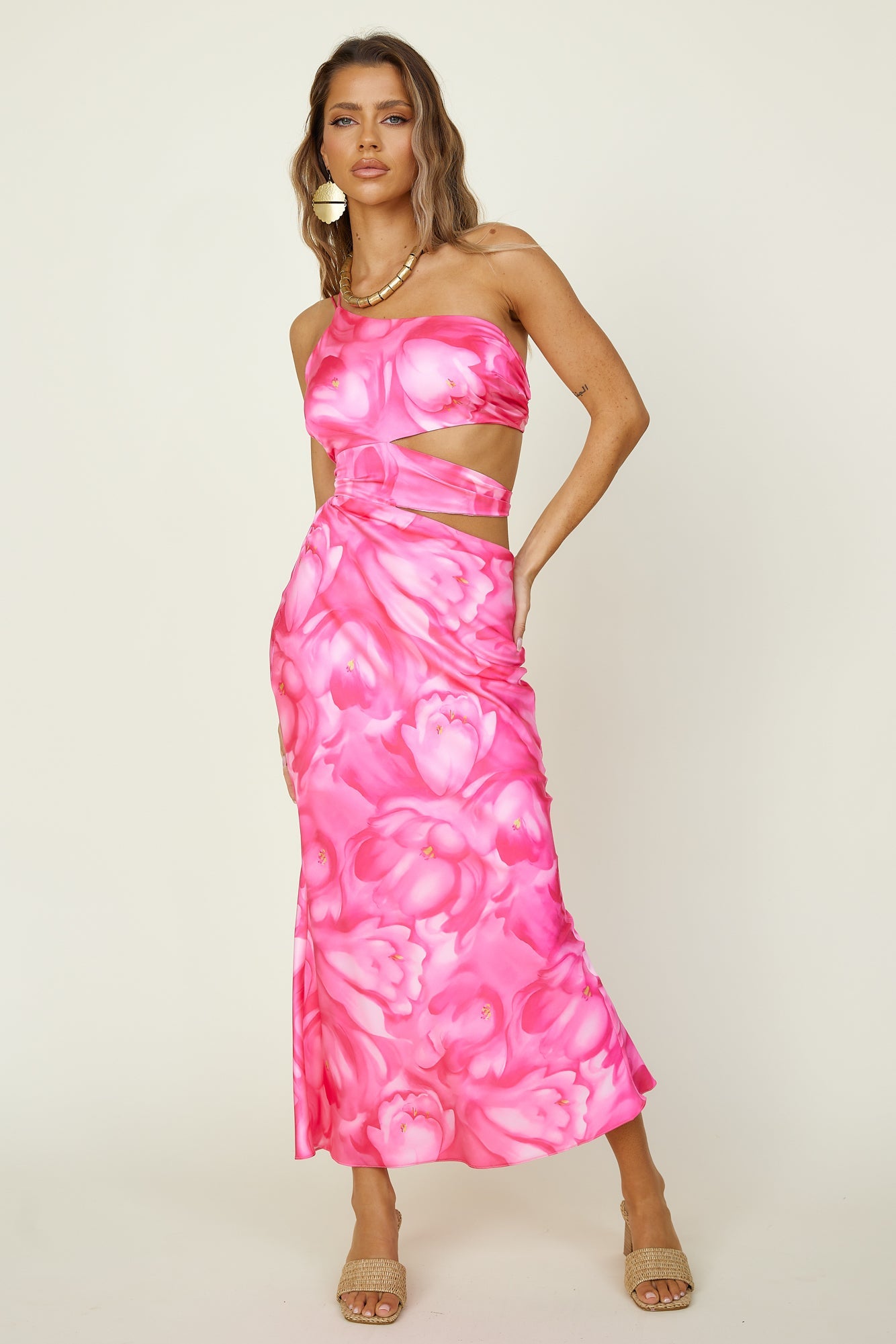 Oceans Apart Maxi Dress Pink