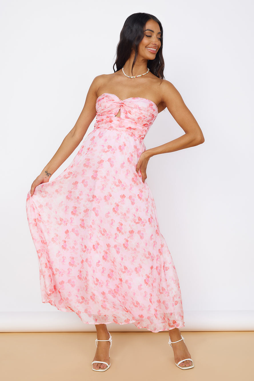 Perfect Moments Maxi Dress Pink