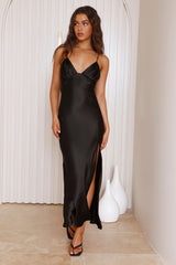 Old City Roads Maxi Dress Black