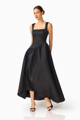 Ruelle A-Line Maxi Dress in Black