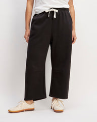 The Retrack Barrel Sweatpant | Black