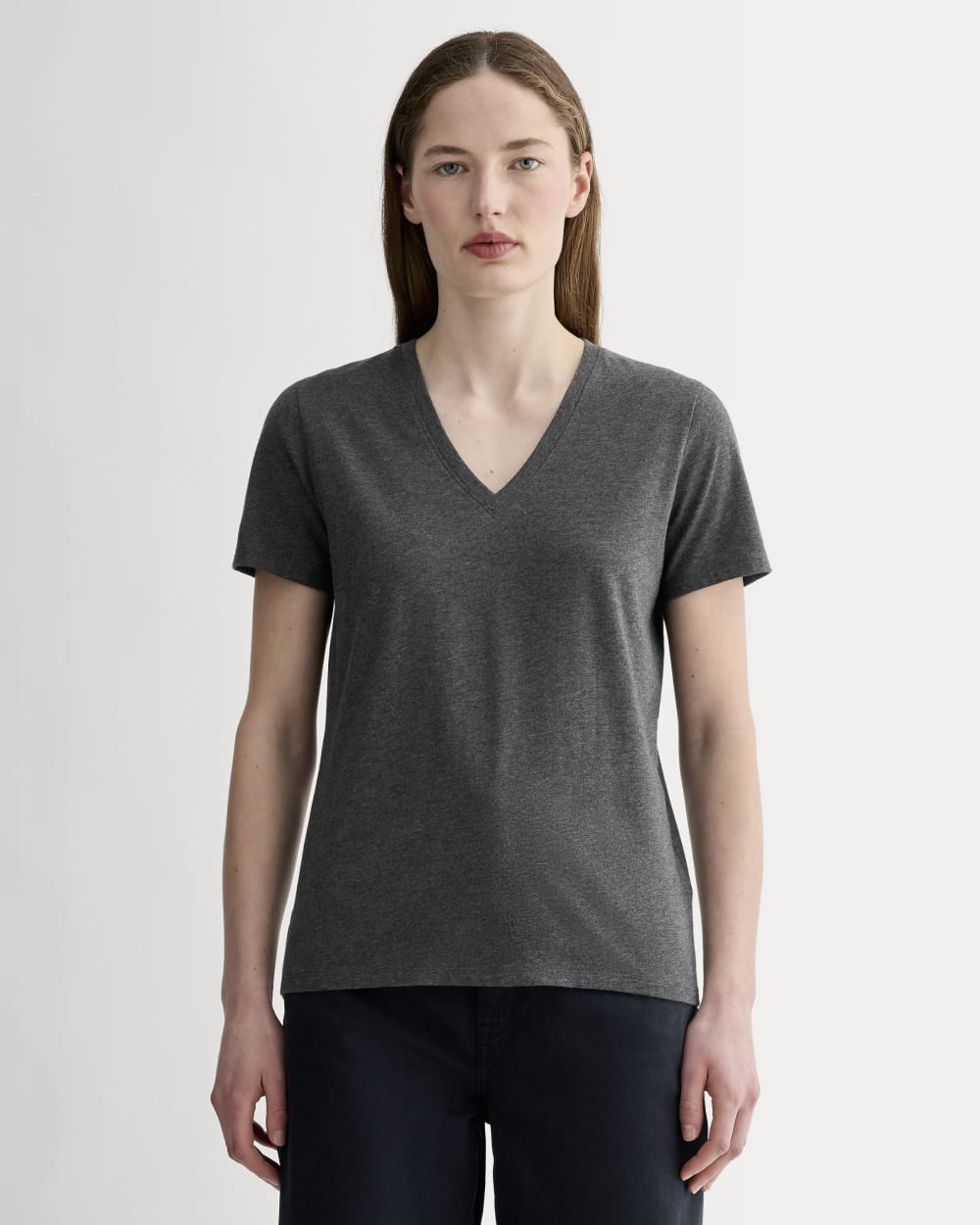 The Slim V-Neck Tee In Essential Cotton | Heathered Soot