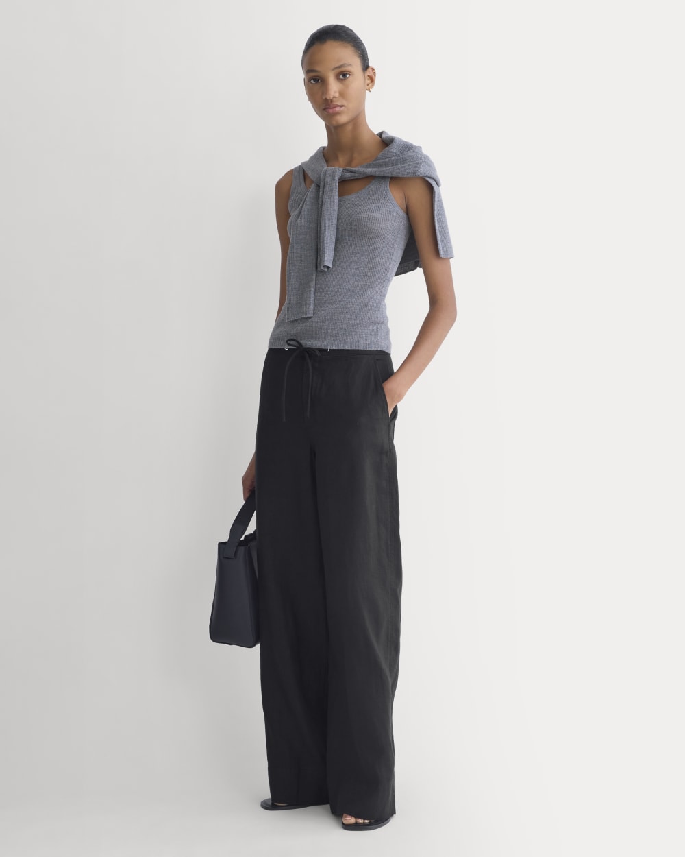 Wide-Leg Drawstring Pant In Linen | Black
